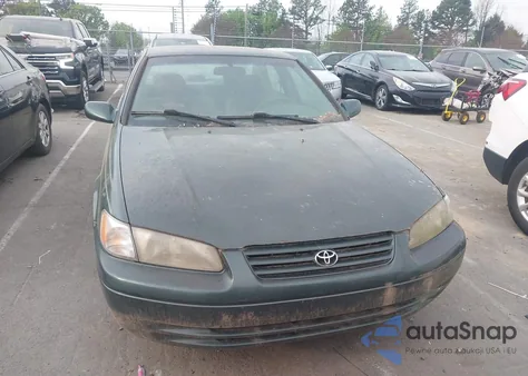 1999 Toyota Camry Ce из США, поврежденный, VIN 4T1BG22K2XU561507
